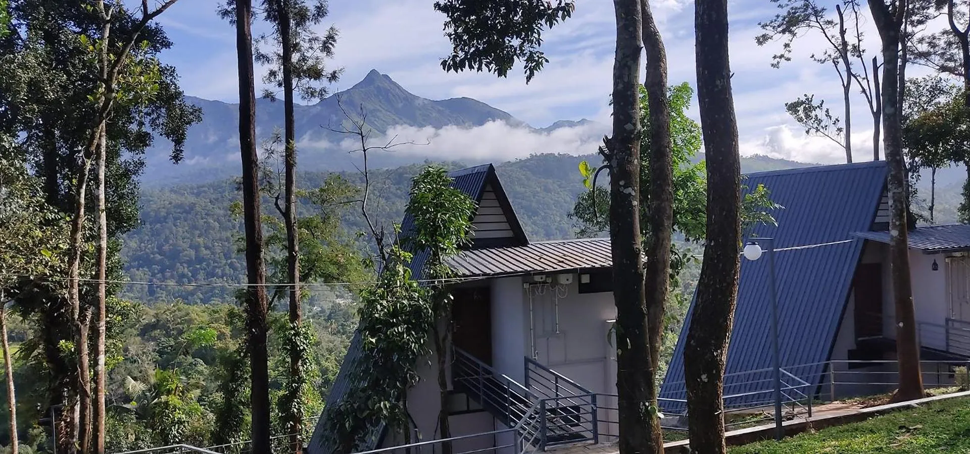 Swag Vista Resort Anachal 3*,