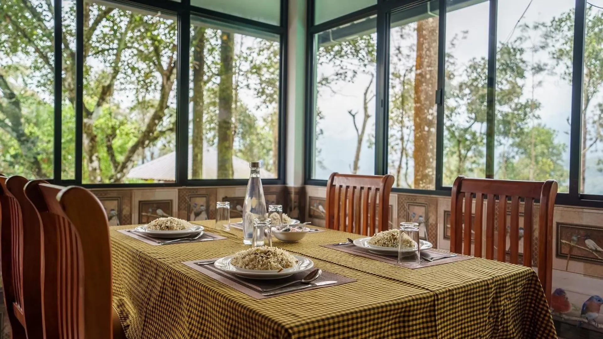Swag Vista Resort Anachal 3*,